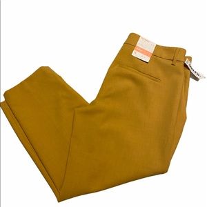 Old Navy Women's Harper Mid-Rise Ankle Pants Gold